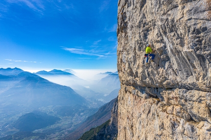 Il Re del Brenta, la nuova via in Paganella di Rolando Larcher e Luca Giupponi