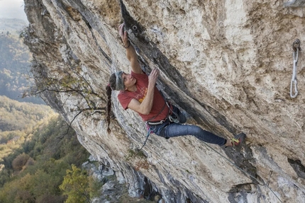 Camilla Bendazzoli nails Nagay (8c) at Covolo, Italy