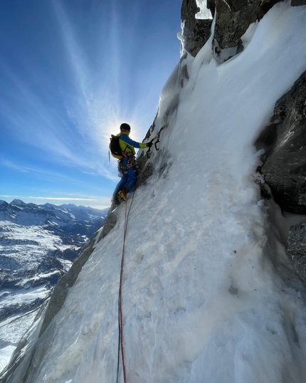 Grandes Murailles, François Cazzanelli, Jerome Perruquet, Stefano Stradelli - François Cazzanelli, Jerome Perruquet e Stefano Stradelli durante l'apertura di 'Hyper Couloir delle Grandes Murailles - Couloir Franco Oberti' alle Grandes Murailles il 27/11/2022