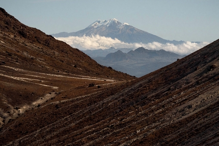 Colombia tropical glaciers, Gustavo Acosta - Tropical glaciers of Colombia: Nevado del Huila