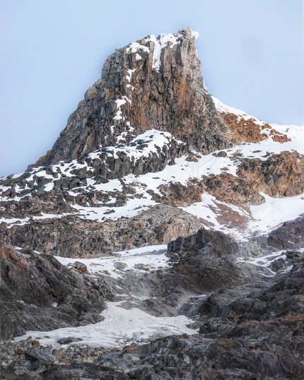 Colombia tropical glaciers, Gustavo Acosta - Tropical glaciers of Colombia: Nevado del Tolima