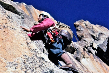 Ugo Manera - Ugo Manera sulla via Allain al Crocodile, Aiguilles de Chamonix