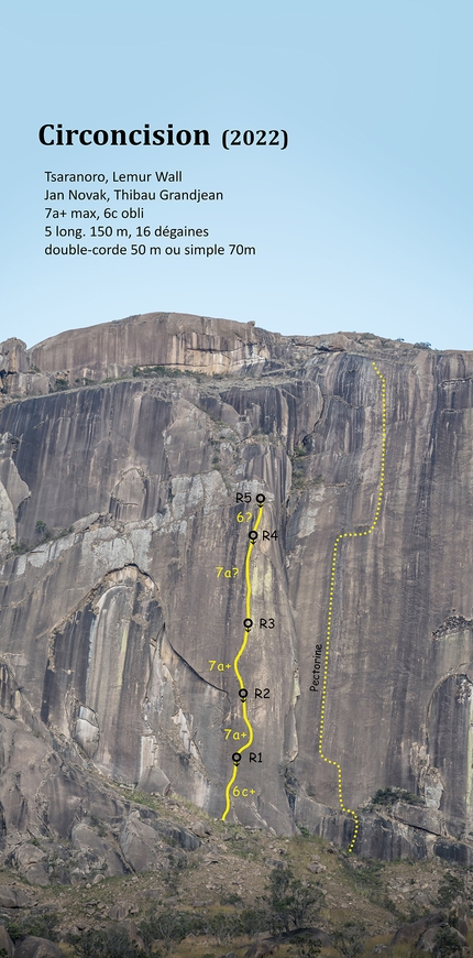 Tsaranoro, Madagascar, Thibau Grandjean, Jan Novak - Circoncision (150m, 7a+) sulla Lemur Wall, Tsaranoro, Madagascar (Thibau Grandjean, Jan Novak 07/2022)