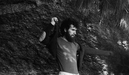 Luna Nascente, Val di Mello, Antonio Boscacci, Mirella Ghezzi, Graziano Milani - Antonio Boscacci making the first ascent of Luna Nascente up Scoglio delle Metamorfosi in Val di Mello on 3 September 1978 (Antonio Boscacci, Mirella Ghezzi, Graziano Milani)