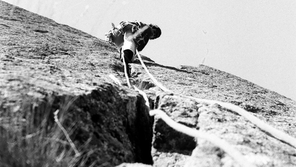 Luna Nascente, Val di Mello, Antonio Boscacci, Mirella Ghezzi, Graziano Milani - Making the first ascent of Luna Nascente up Scoglio delle Metamorfosi in Val di Mello on 3 September 1978 (Antonio Boscacci, Mirella Ghezzi, Graziano Milani)