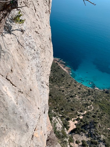 Punta Giradili, Sardinia, Alviero Garau, Davide Lagomarsino - The view from Crysalis by Grenke on Punta Giradili, Sardinia (Alviero Garau, Davide Lagomarsino)