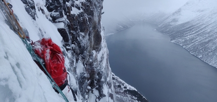 Rånkeipen, Narvik, Norvegia, Juho Knuuttila, Alexander Nordvall - La vista da Polar Vortex, parete SO di Rånkeipen in Norvegia