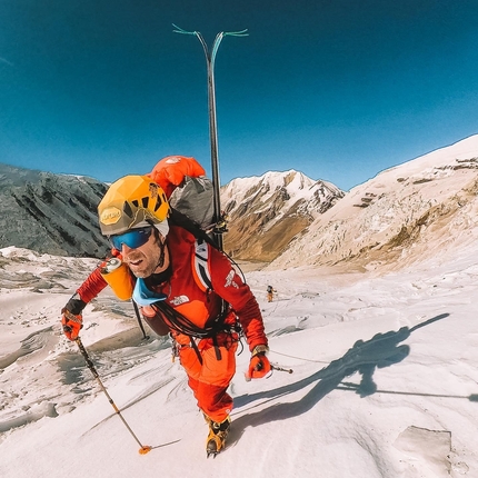 Dhaulagiri, Hervé Barmasse, David Göttler - Hervé Barmasse e David Göttler al Dhaulagiri in inverno, gennaio 2023