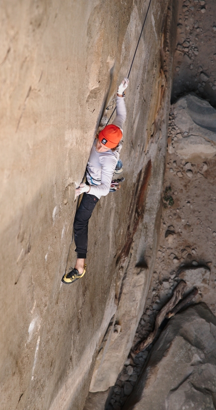 Jonas Schild, Le Voyage, Annot, France - Jonas Schild climbing Le Voyage at Annot in France