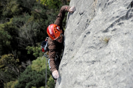 Testa o Croce al Monte Cimo - Val d'Adige - Nicola Tondini sul 3° tiro di Testa o Croce (8b max, 7c obbl.) al Monte Cimo - Val d'Adige