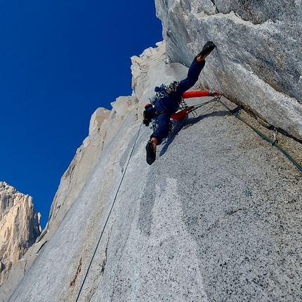 Aguja Guillaumet, Patagonia, Alessandro Baù, Claudio Migliorini, Francesco Ratti - Making the first ascent of 'Wake Up', east face of Aguja Guillaumet, Patagonia (Alessandro Baù, Claudio Migliorini, Francesco Ratti 31/01/2022)