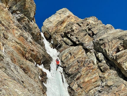 François Cazzanelli, Emrik Favre e Stefano Stradelli sognano l’inimmaginabile sul Mont Blanc du Créton