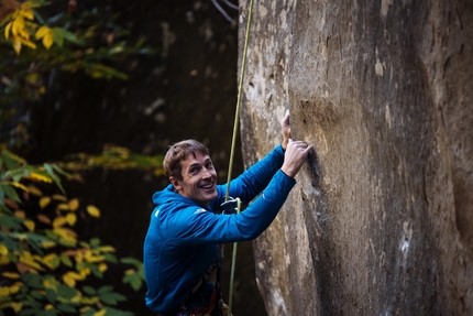 James Pearson, Bon Voyage, Annot, France - James Pearson climbing his Bon Voyage at Annot in France, February 2023