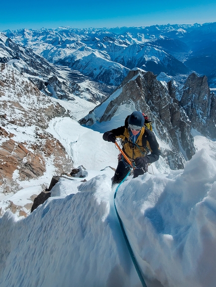 Pilone Centrale del Frêney, Monte Bianco, Richard Tiraboschi, Giuseppe Vidoni - Pilone Centrale del Frêney, Monte Bianco (Richard Tiraboschi, Giuseppe Vidoni 12-14/02/2023)