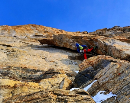 Greenland, Oqatssut Wall, Paweł Hałdaś, Marcin Tomaszewski - First ascent of FRAM, Oqatssut Wall, Greenland (Paweł Hałdaś, Marcin Tomaszewski 10-24/02/2023)