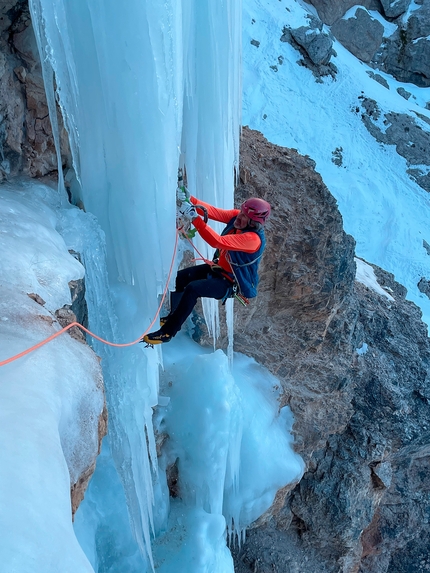 Dolomiti, Kurt Astner, Christoph Hainz - Riverdance in Val Pra del Vecio, Dolomiti (Kurt Astner, Christoph Hainz 02/2022)