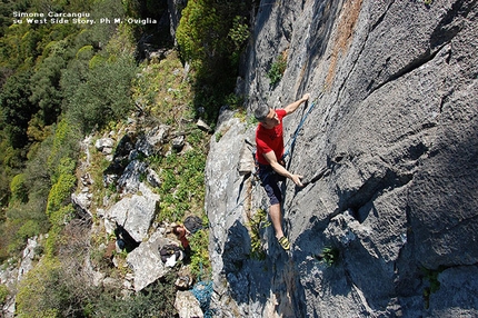 Climbing in Sardinia - Simone Carcangiu on West Side Story, Broadway, Sardinia