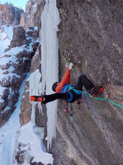 Bella Ramponella, Val dai Tamersc, Fanes, Dolomites, Christoph Hainz, Simon Kehrer - Making the first ascent of Bella Ramponella in Val dal Sé (Val dai Tamersc, Fanes), Dolomites (Christoph Hainz, Simon Kehrer 2023)