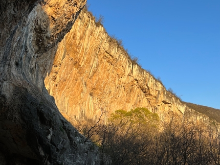 Mišja Peč, Slovenia - Mišja Peč. The horseshoe-shaped cliff is one of the finest crags not only in Slovenia but the whole of Europe. 