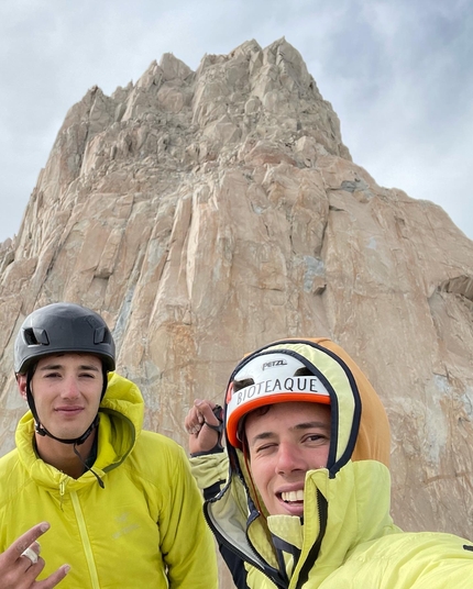 Aguja Rafael Juárez, Patagonia, Yacaré, Pedro Odell, Tomas Odell - Tomas Odell and Pedro Odell on the summit of Aguja Rafael Juárez in Patagonia on 01/02/2023 after having made the first ascent of Yacaré