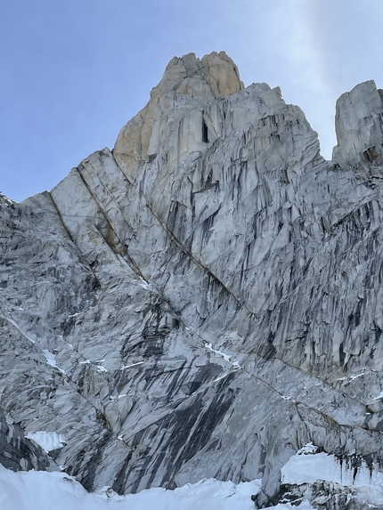 Aguja Rafael Juárez, Patagonia, Yacaré, Pedro Odell, Tomas Odell - The first ascent of Yacaré on Aguja Rafael Juárez in Patagonia (Pedro Odell, Tomas Odell 01/02/2023)