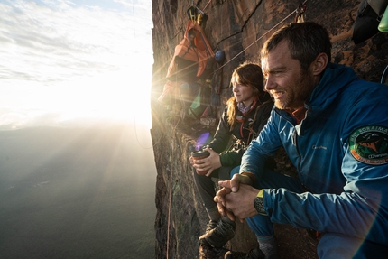 House of The Gods - House of The Gods di Matt Pycroft, con Leo Houlding e il suo team