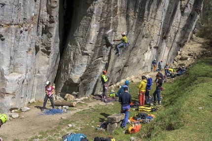 CAI Eagle Team, Club Alpino Italiano - Le selezioni del CAI Eagle Team ad inizio aprile 2023 in Valle Ossola