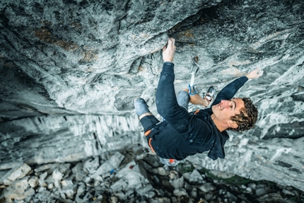 Adam Ondra vs Project Big a Flatanger