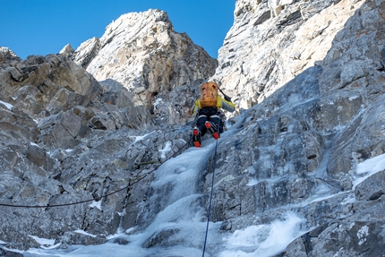 Big new mixed climb on Mount Morrison, the Eiger of the Sierra, by Jack Cramer, Tad McCrea, Vitaliy Musienko