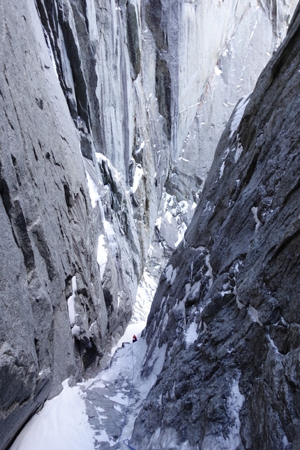 Aiguille du Blaitiere, Tom Livingstone, Rob Smith - Aiguille du Blaitiere NW Face (Tom Livingstone, Rob Smith 27-29/01/2023)