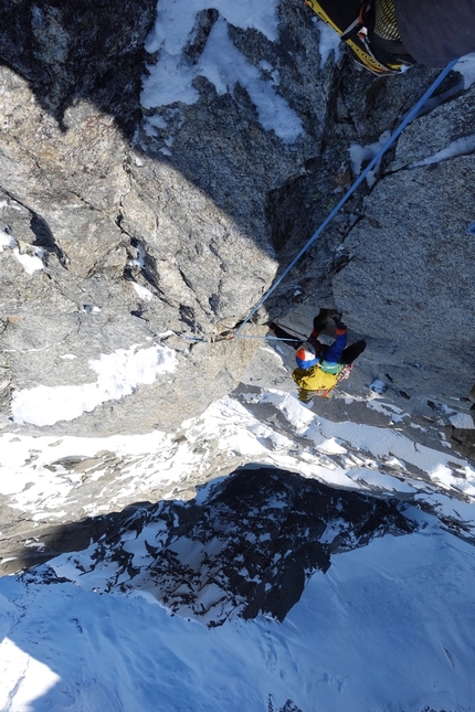 Aiguille du Blaitiere, Tom Livingstone, Rob Smith - Aiguille du Blaitiere parete nordovest (Tom Livingstone, Rob Smith 27-29/01/2023)