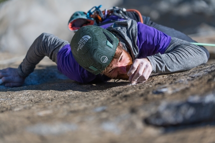 Siebe Vanhee, Dawn Wall, El Capitan, Yosemite - Siebe Vanhee sulle micro prese della Dawn Wall su El Capitan in Yosemite, gennaio 2022