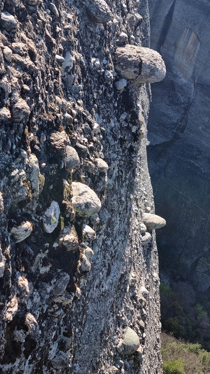 Meteora, Greece, Luca Giupponi, Rolando Larcher, Maurizio Oviglia - The first ascent of Pythagoras at Meteora in Greece (Luca Giupponi, Rolando Larcher, Maurizio Oviglia 03/2023)