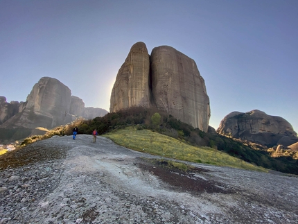 Meteora, Greece, Luca Giupponi, Rolando Larcher, Maurizio Oviglia - The first ascent of Pythagoras at Meteora in Greece (Luca Giupponi, Rolando Larcher, Maurizio Oviglia 03/2023)