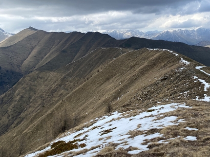 L'Alta Via dei Monti Liguri oggi su RAI 1 in Sentieri - La strada giusta