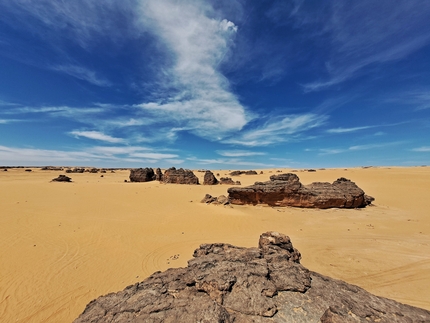 Algeria, Marco Milanese - Arrampicata e paralpinismo in Algeria