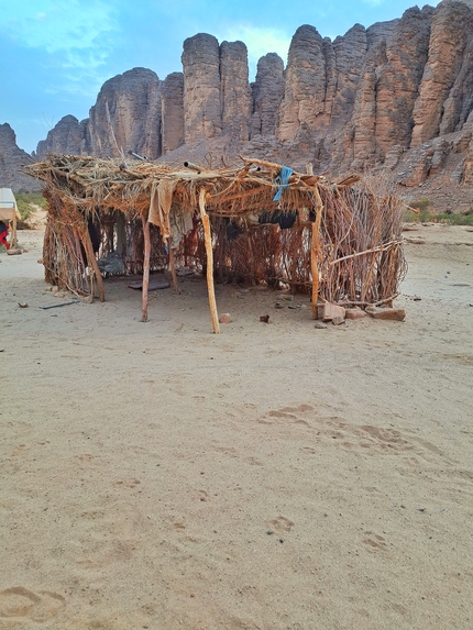 Algeria, Marco Milanese - Arrampicata e paralpinismo in Algeria