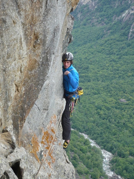 Il mito della Caverna, nuova via in Val Bavona per della Bordella