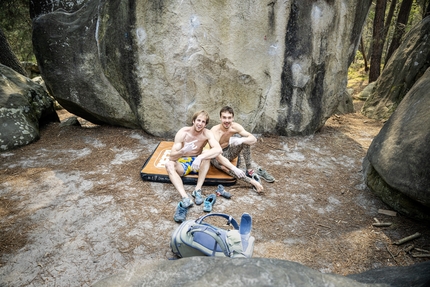 Sébastien Berthe, Hugo Parmentier, Fontainebleau - Seb Berthe & Hugo Parmentier resting briefly on 14 May 2023 while climbing 100 x Fontainebleau 7A's in a day