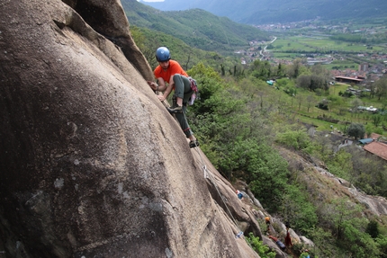 Val di Susa trad - Filippo Ghilardini al 1° Corso di arrampicata trad in Valle di Susa, 22/04/2023