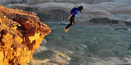 Steph Davis, dal BASE jump della Tofana di Rozes alla serata a Cortina d'Ampezzo