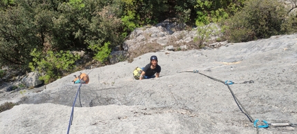 Gigante di Athos, Monte Casale, Valle del Sarca, Marco Bozzetta, Costante Carpella - Il Gigante di Athos ai Contrafforti del Monte Casale in Valle del Sarca (Marco Bozzetta, Costante Carpella)