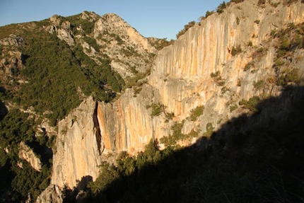 Accabadora - Gutturu Cardaxius - Sardegna - Accabadora