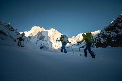 Meru South. Simon Gietl interview after Goldfish first ascent with Mathieu Maynadier, Roger Schäli