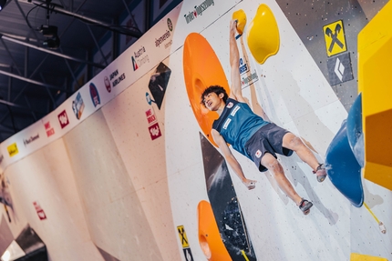 Sorato Anraku vince la Coppa del Mondo Boulder 2023 e la tappa finale a Innsbruck