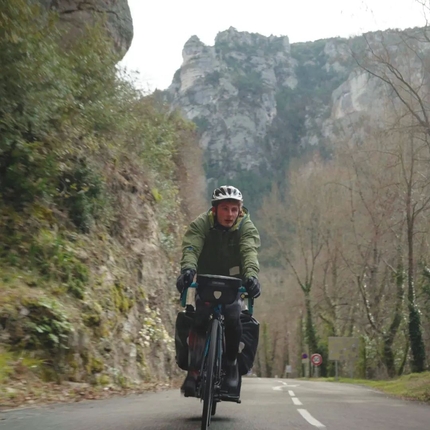 Pablo Recourt, Searching for the best 8a in France - Pablo Recourt Bike & Climb searching for the best 8a in France