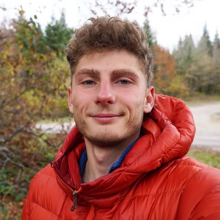 Pablo Recourt, Searching for the best 8a in France - Pablo Recourt Bike & Climb searching for the best 8a in France