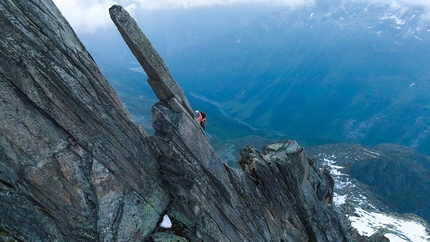 Dani Arnold Salbitschijen - Dani Arnold soloing the Salbit Trilogy in under 10 hours on 11/06/2023