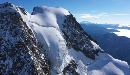 Al Forte di Bard in Valle d'Aosta la mostra 'Il Monte Bianco: ricerca fotografica e scientifica'