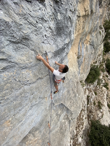 Genna Croce, Sardegna - Andrea Zancanaro su Piccola Repubblica a Le Ginestre, Genna Croce, Sardegna